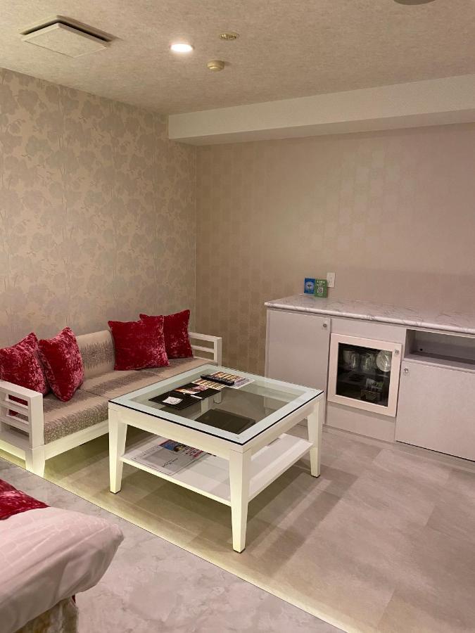 Hotel Regent (Adults Only) Нагоя Екстериор снимка