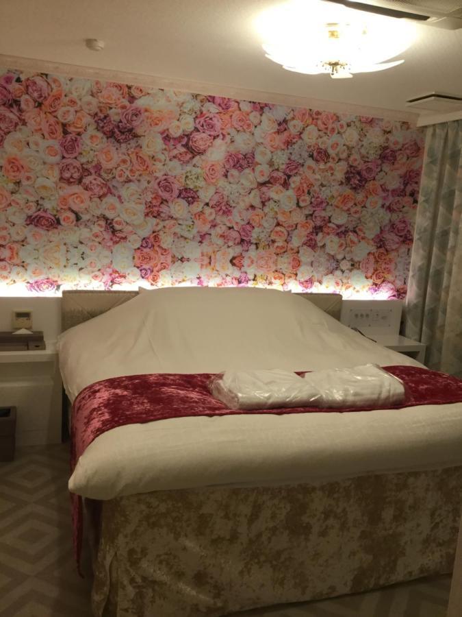 Hotel Regent (Adults Only) Нагоя Екстериор снимка