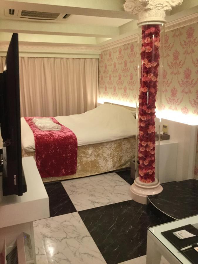 Hotel Regent (Adults Only) Нагоя Екстериор снимка