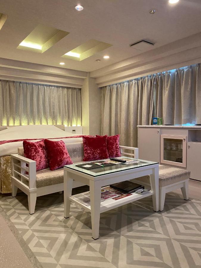 Hotel Regent (Adults Only) Нагоя Екстериор снимка